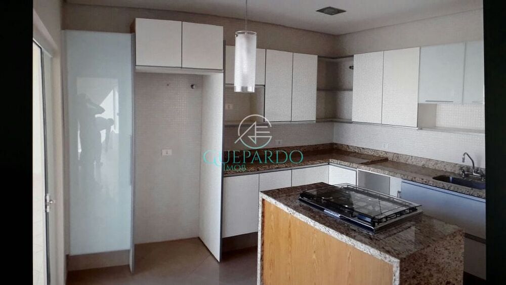Sobrado, 3 quartos, 266 m² - Foto 3
