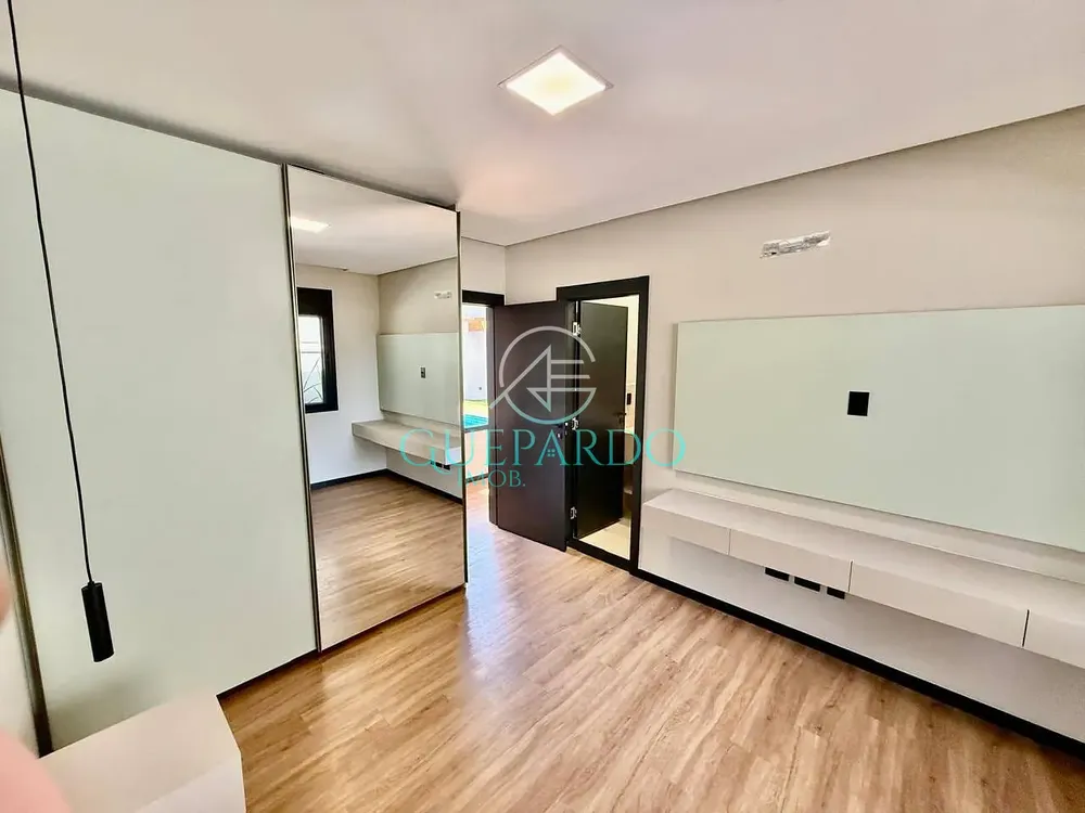 Casa, 3 quartos, 300 m² - Foto 15