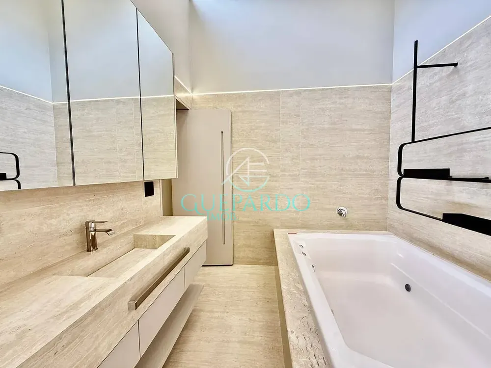 Casa, 3 quartos, 300 m² - Foto 23