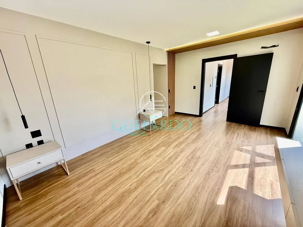 Casa, 3 quartos, 300 m² - Foto 22