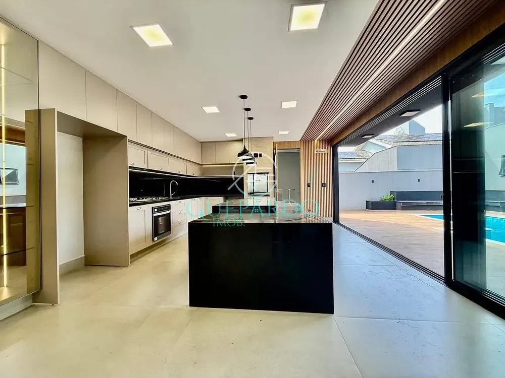 Casa, 3 quartos, 300 m² - Foto 11