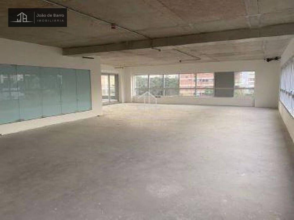Prédio Inteiro, 6647 m² - Foto 1