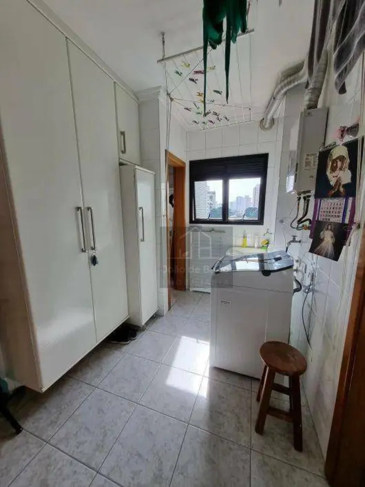 Apartamento, 3 quartos, 156 m² - Foto 2