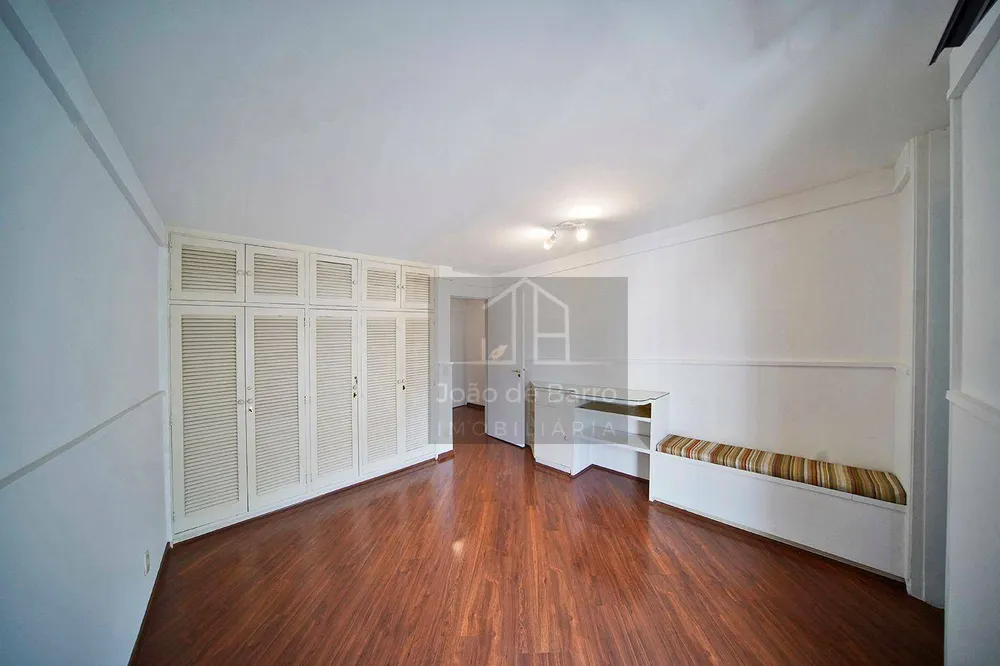 Apartamento, 4 quartos, 215 m² - Foto 4