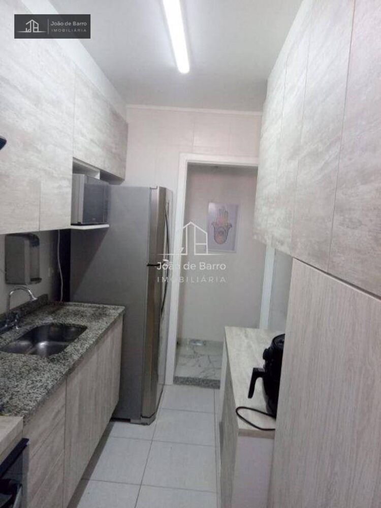 Apartamento à venda com 3 quartos, 73m² - Foto 4