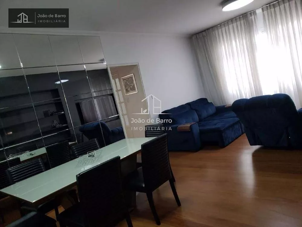 Apartamento à venda com 2 quartos, 100m² - Foto 1