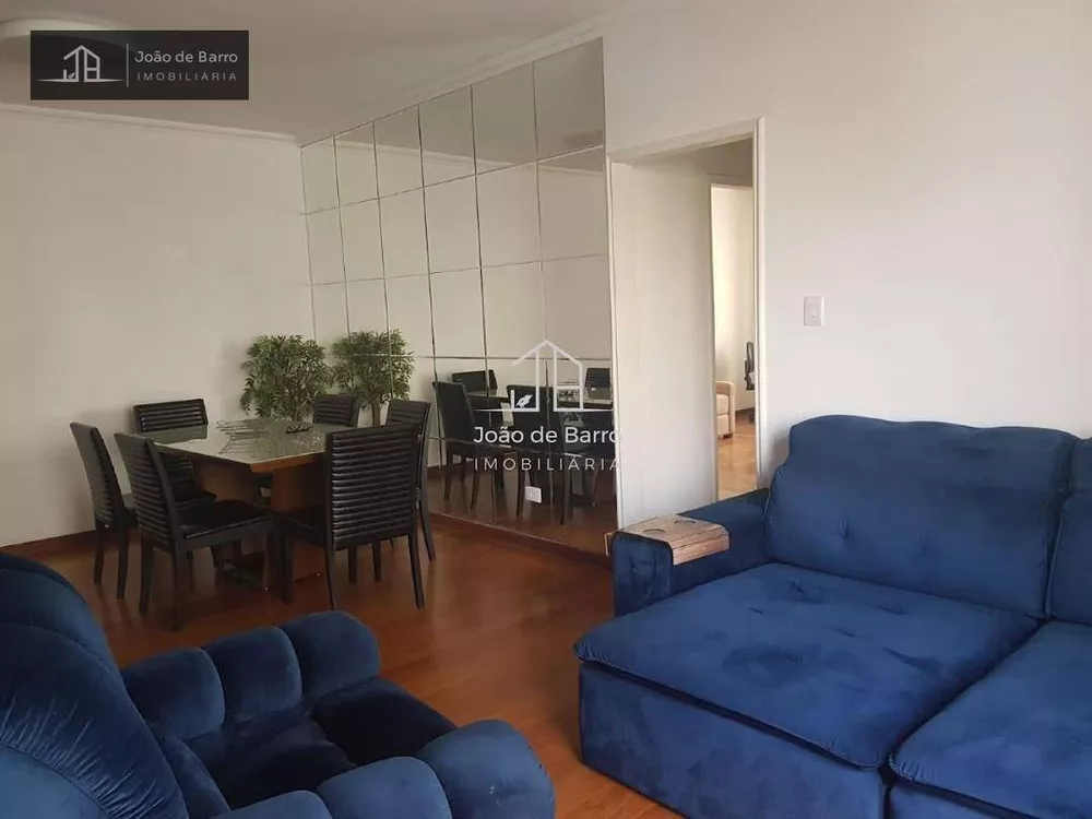 Apartamento à venda com 2 quartos, 100m² - Foto 2