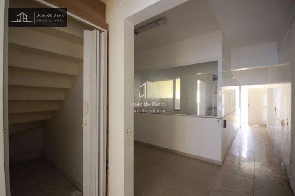 Casa, 9 quartos, 150 m² - Foto 4