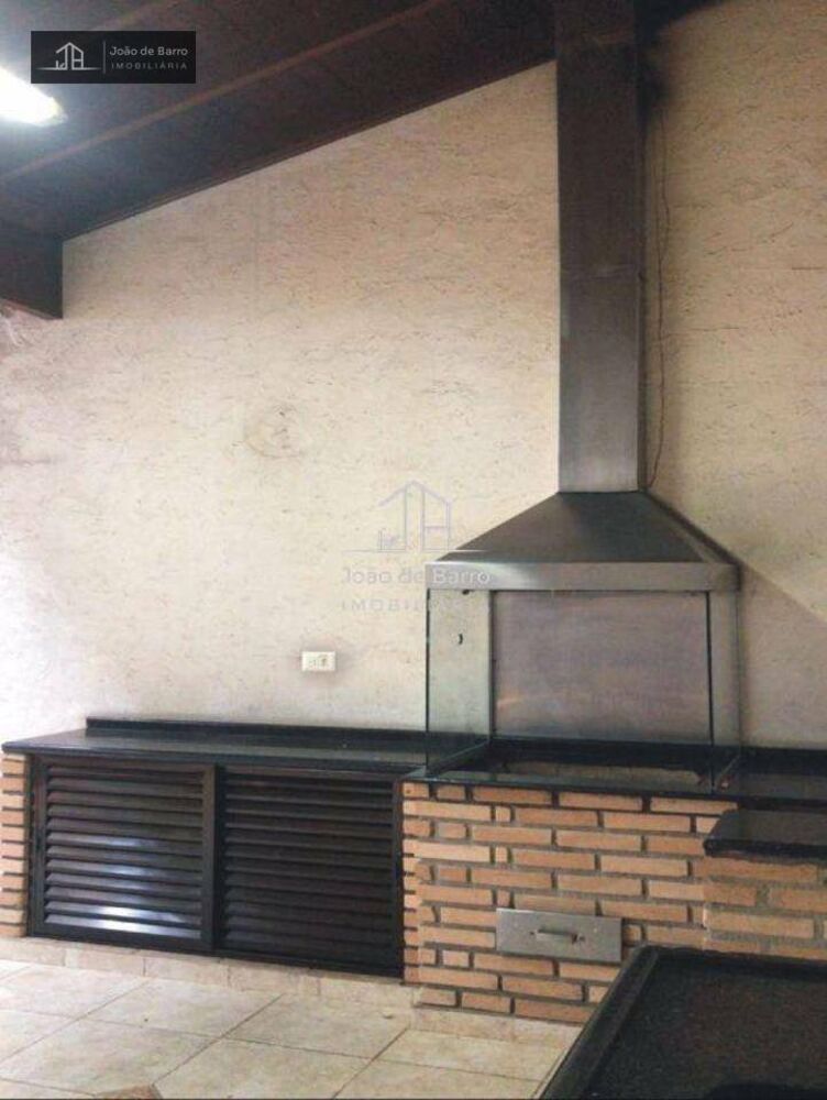 Sobrado, 3 quartos, 354 m² - Foto 1