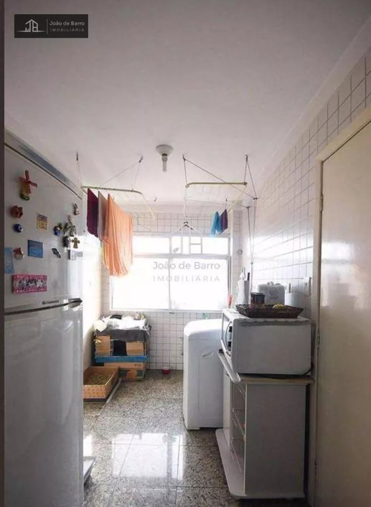 Apartamento à venda com 3 quartos, 98m² - Foto 3