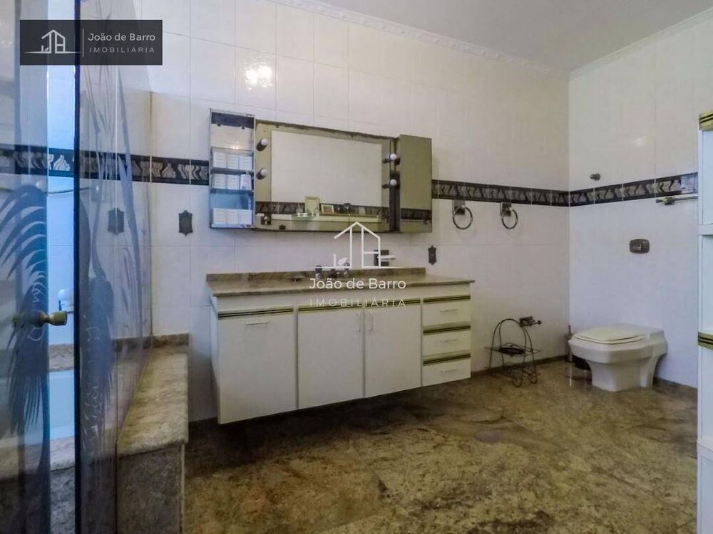 Casa, 4 quartos, 388 m² - Foto 1