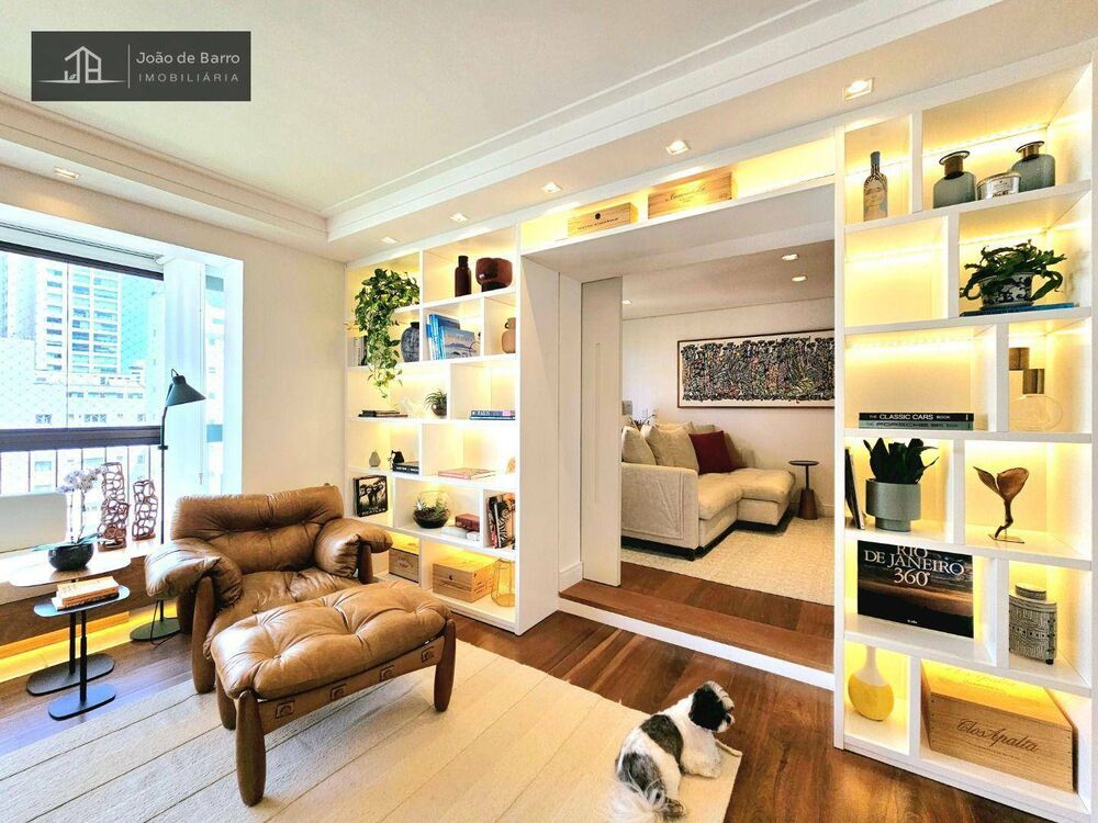 Apartamento, 4 quartos, 202 m² - Foto 1