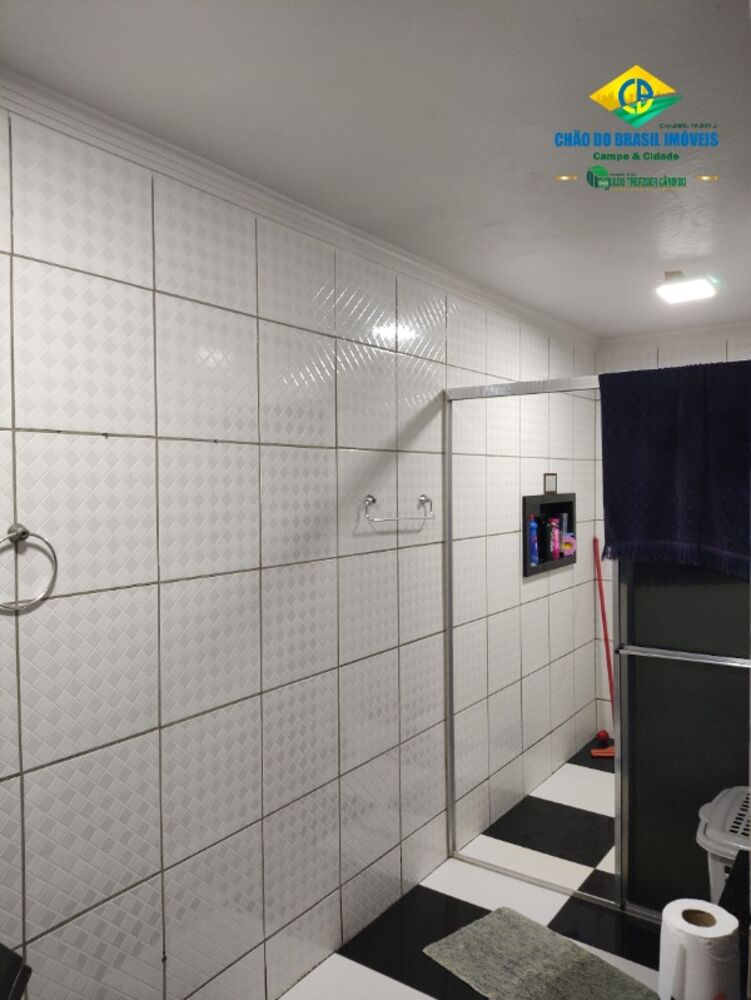 Casa, 3 quartos, 245 m² - Foto 2