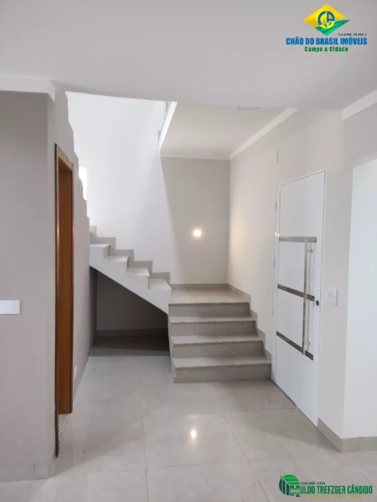 Casa à venda com 3 quartos, 157m² - Foto 8