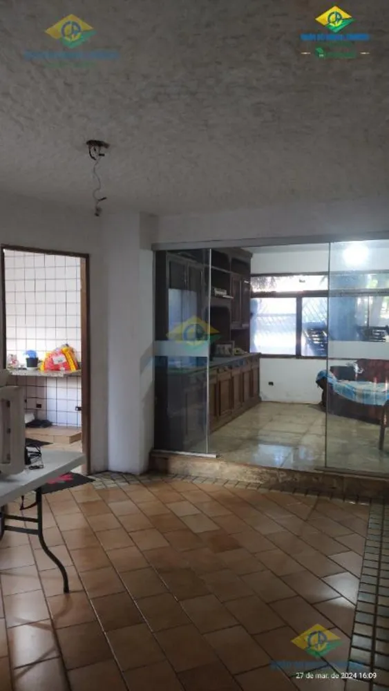Casa, 5 quartos, 240 m² - Foto 12