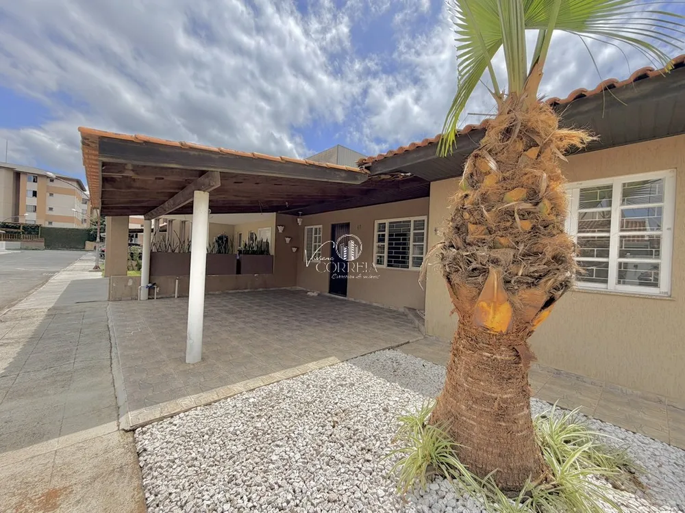 Casa, 3 quartos, 144 m² - Foto 2
