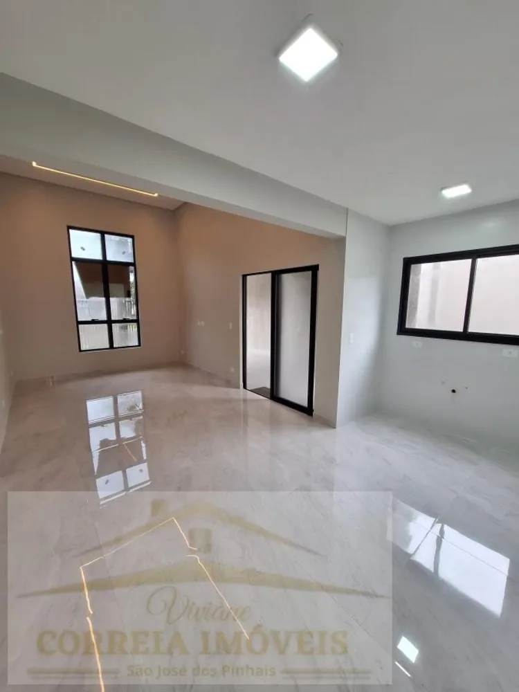 Casa, 3 quartos, 182 m² - Foto 1