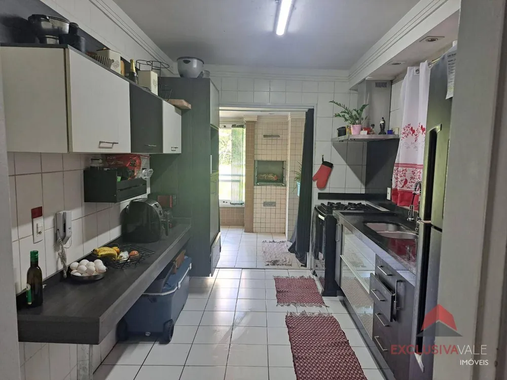 Apartamento, 3 quartos, 182 m² - Foto 2