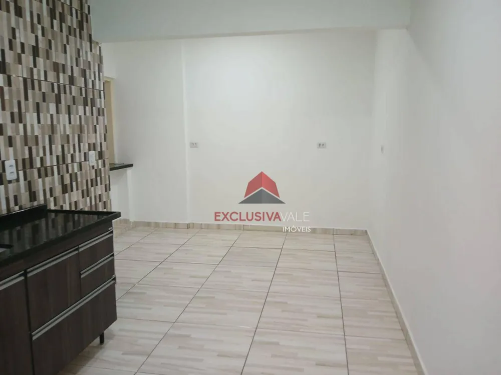 Casa, 3 quartos, 130 m² - Foto 2