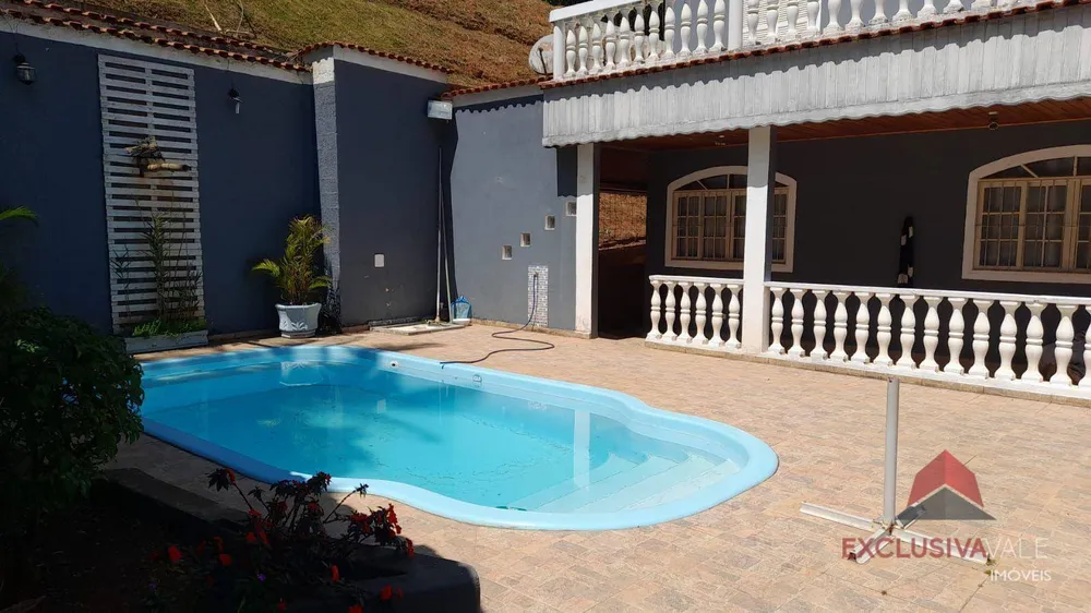 Chácara, 5 quartos, 2500 m² - Foto 1