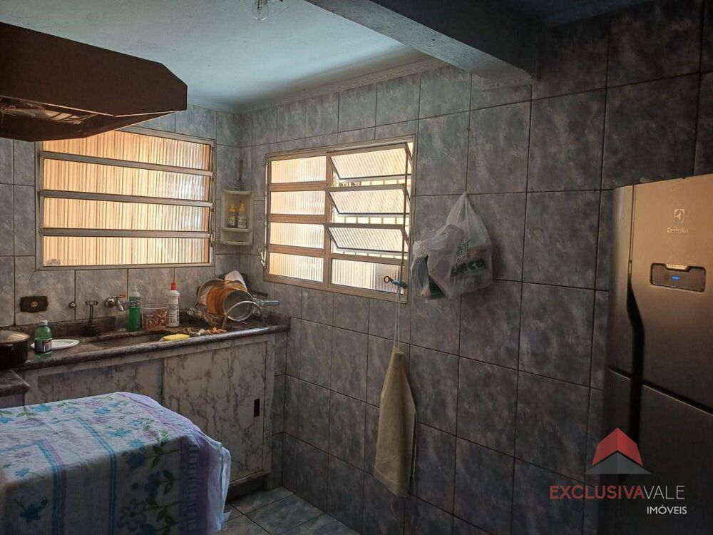 Casa, 2 quartos, 179 m² - Foto 2