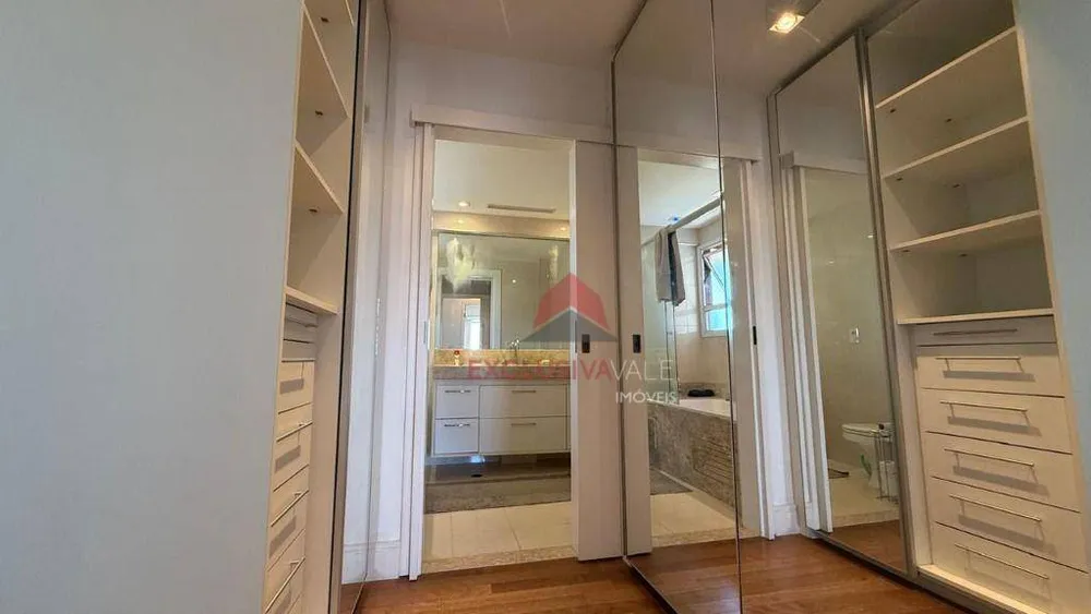 Apartamento, 3 quartos, 150 m² - Foto 1