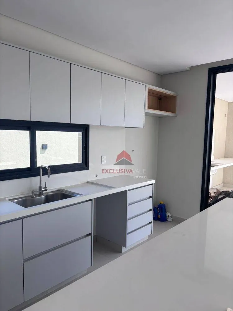 Casa, 3 quartos, 302 m² - Foto 2