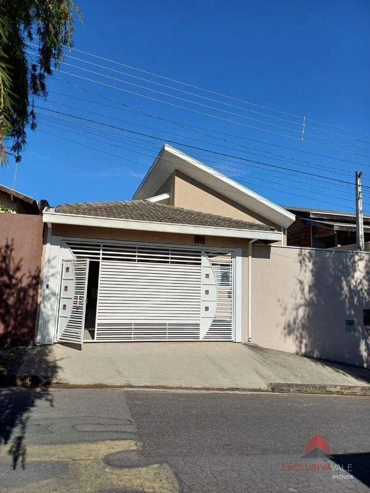 Casa, 3 quartos, 172 m² - Foto 1