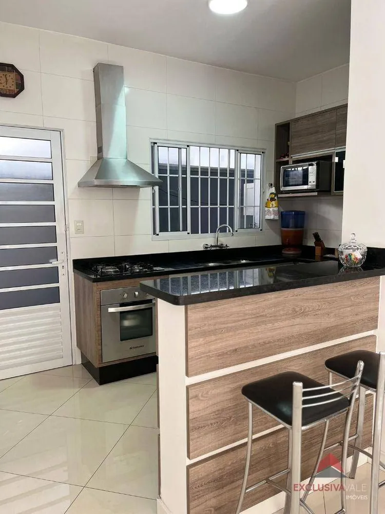 Casa, 3 quartos, 118 m² - Foto 2