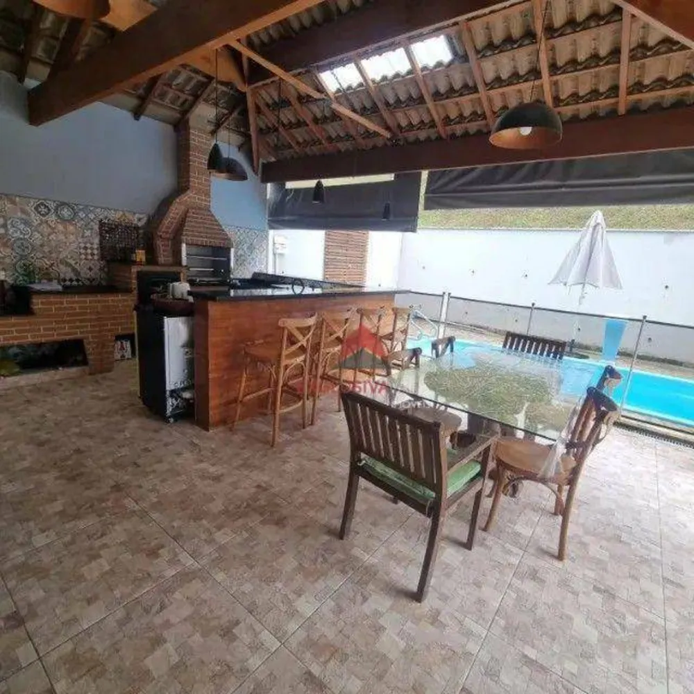 Casa de Condomínio, 4 quartos - Foto 1