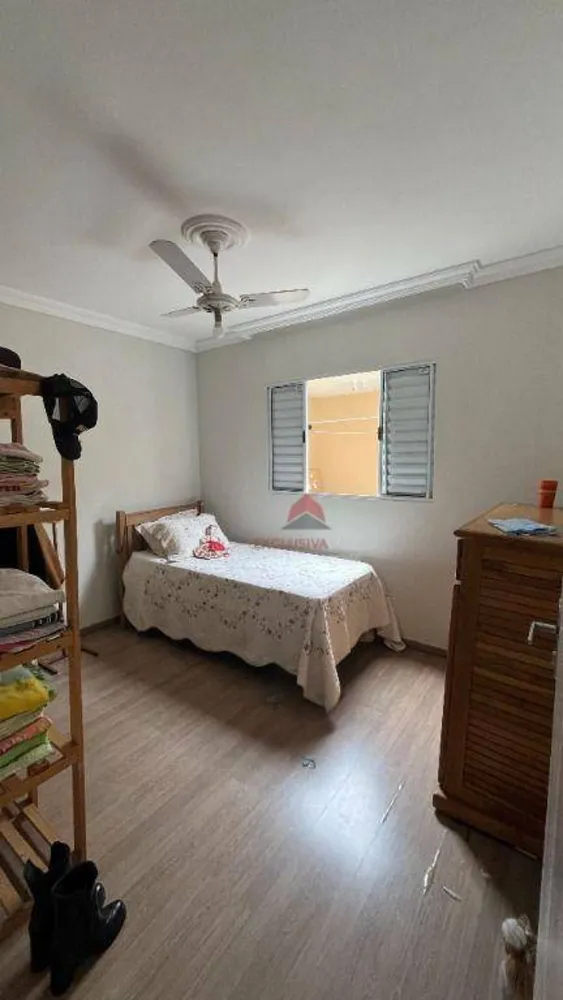 Casa, 4 quartos, 170 m² - Foto 1