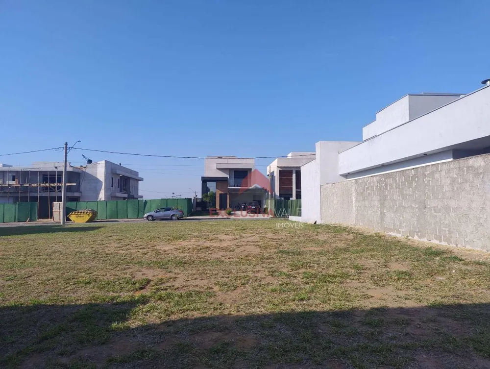 Loteamento e Condomínio, 250 m² - Foto 1