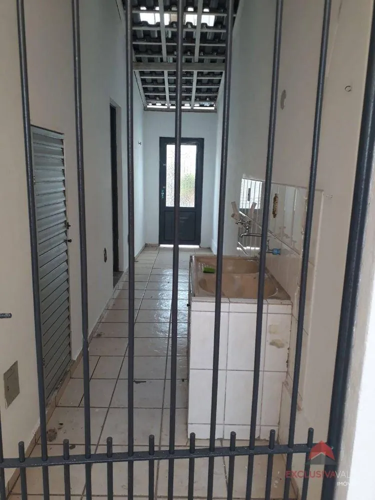 Casa, 4 quartos, 186 m² - Foto 2