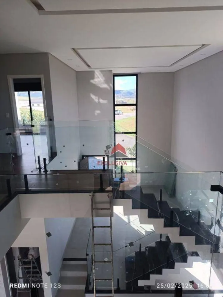 Casa, 3 quartos, 241 m² - Foto 3