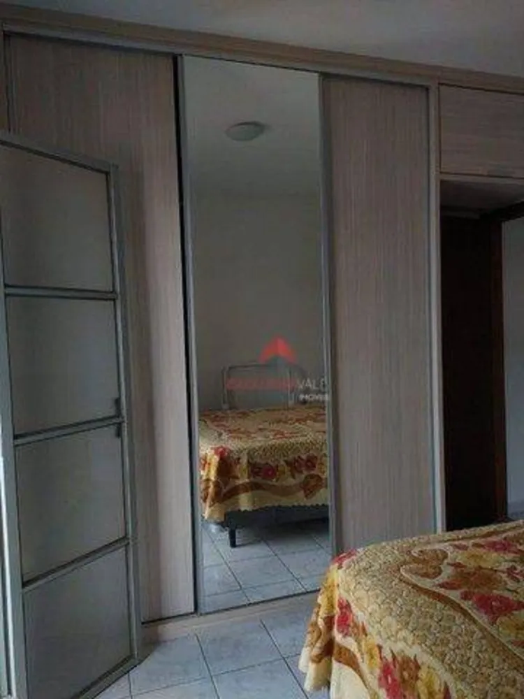 Casa, 3 quartos, 142 m² - Foto 1