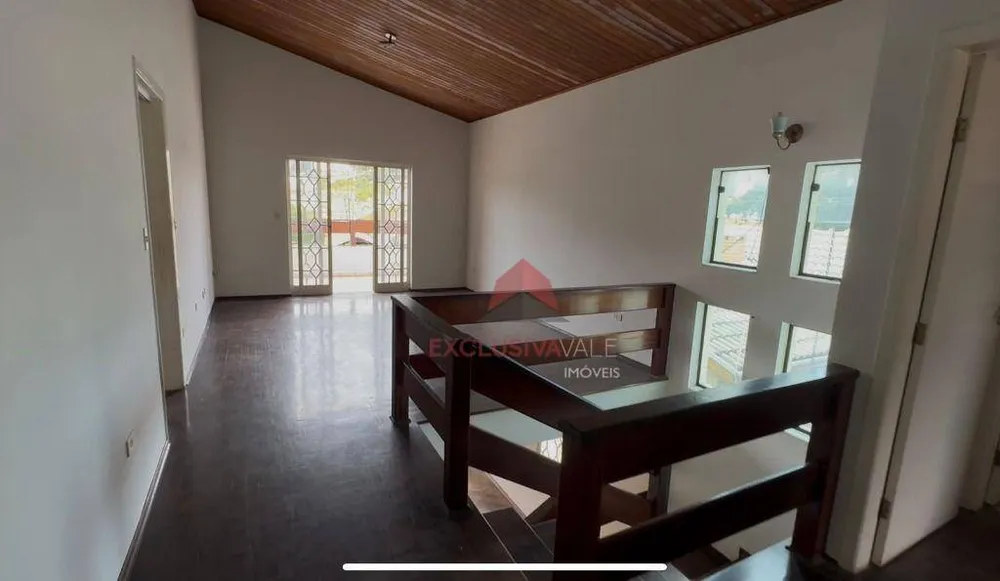 Casa, 5 quartos, 162 m² - Foto 4