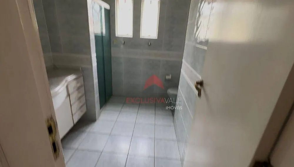 Casa, 5 quartos, 162 m² - Foto 3