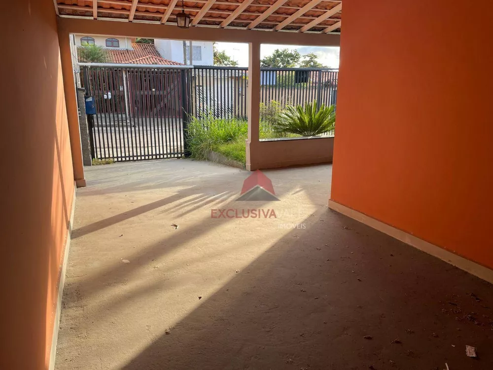 Casa, 3 quartos, 143 m² - Foto 1