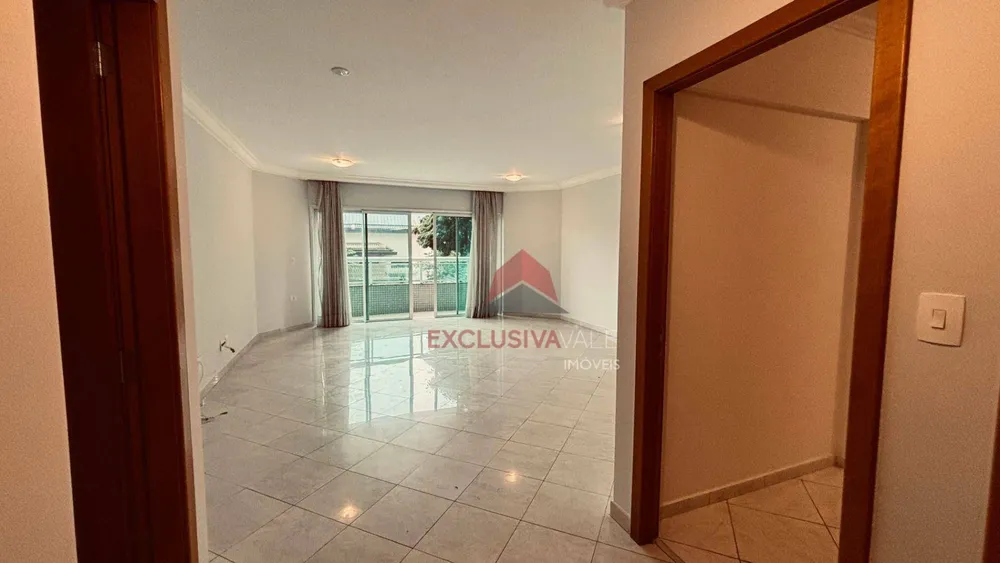 Apartamento, 4 quartos, 208 m² - Foto 2