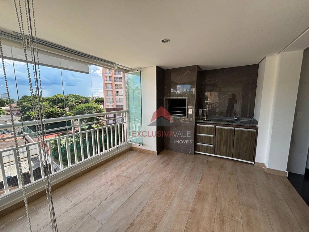 Apartamento, 3 quartos, 133 m² - Foto 2