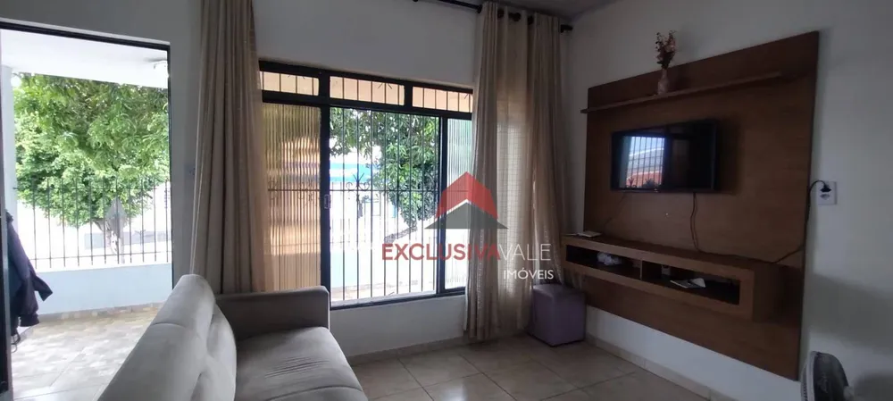 Casa, 3 quartos, 224 m² - Foto 1