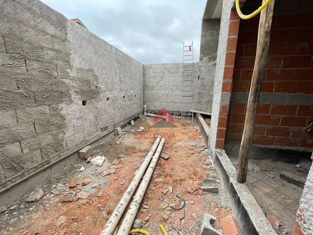 Casa, 3 quartos, 137 m² - Foto 2