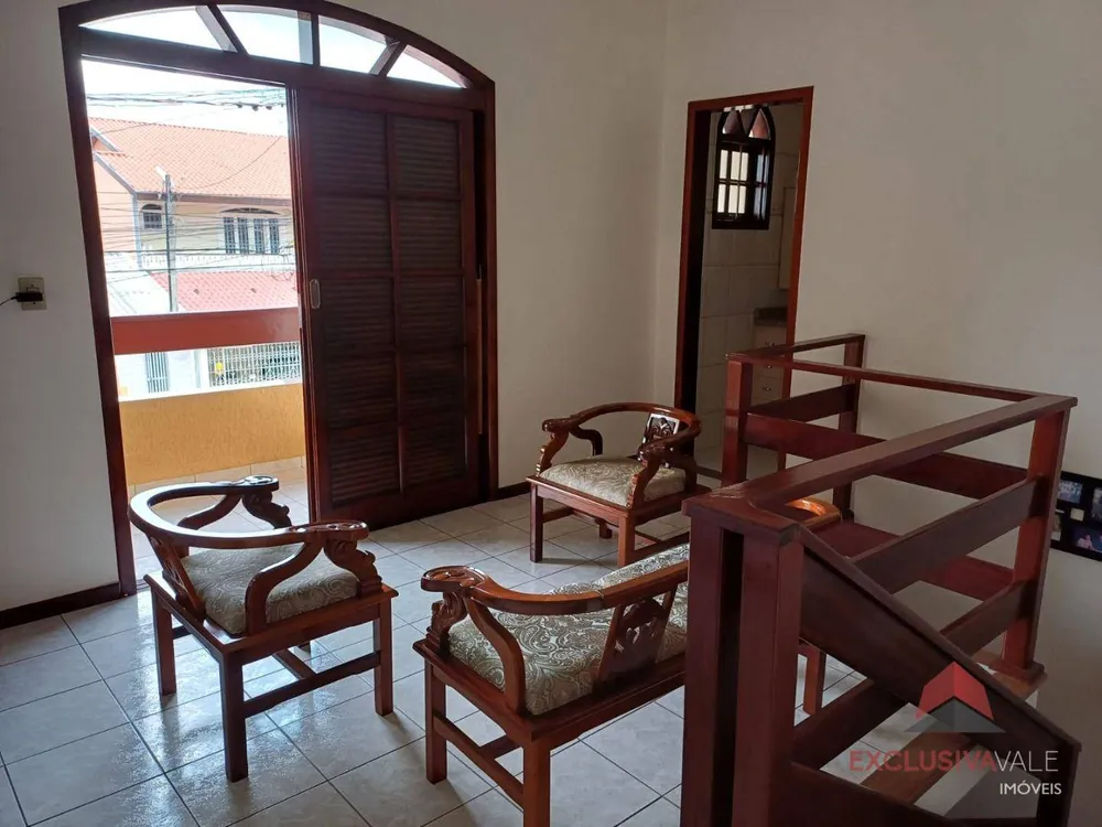 Casa, 3 quartos, 193 m² - Foto 4
