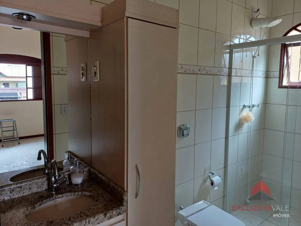 Casa, 3 quartos, 193 m² - Foto 3
