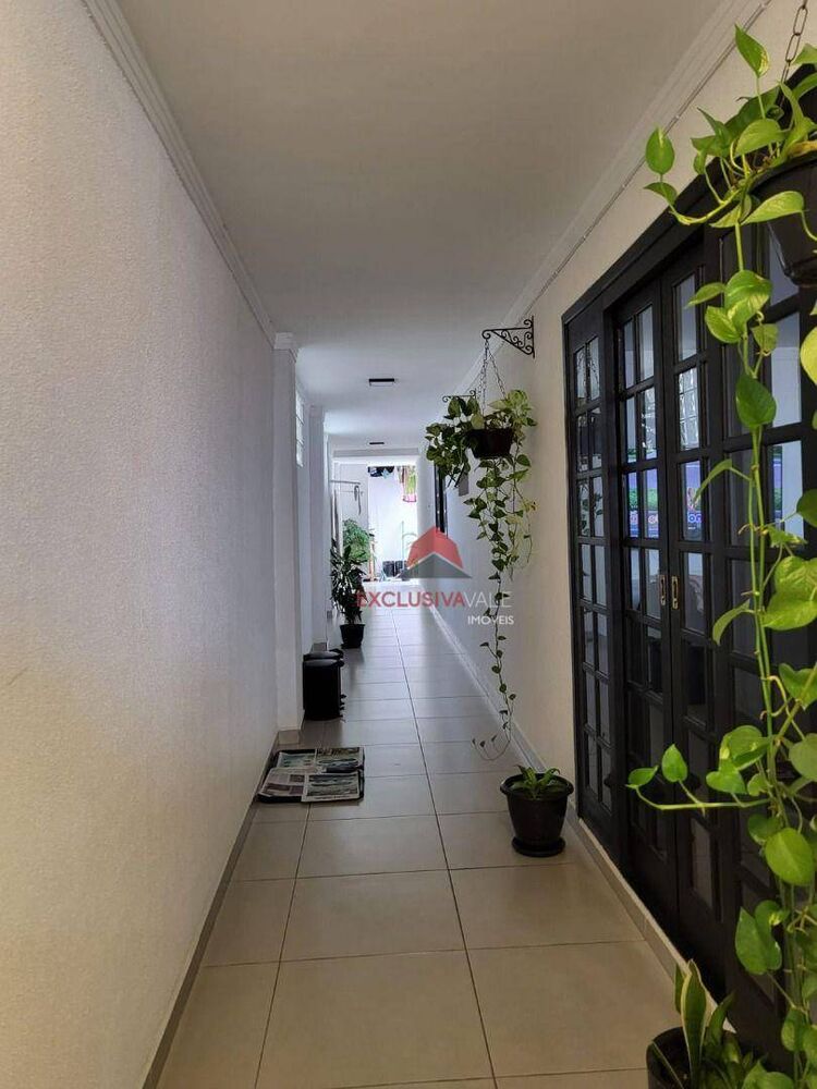 Casa, 4 quartos, 188 m² - Foto 4