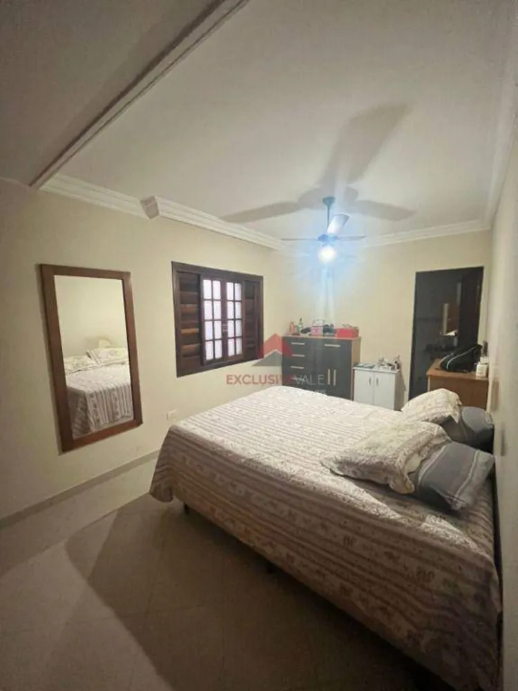 Casa, 4 quartos, 252 m² - Foto 3