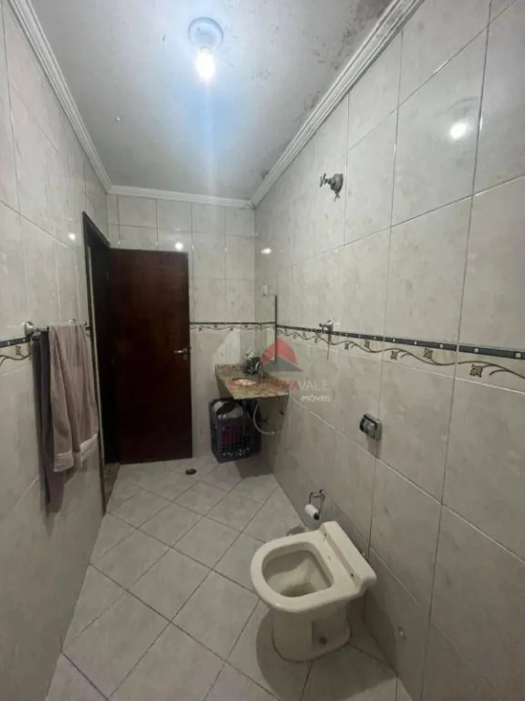 Casa, 4 quartos, 252 m² - Foto 2