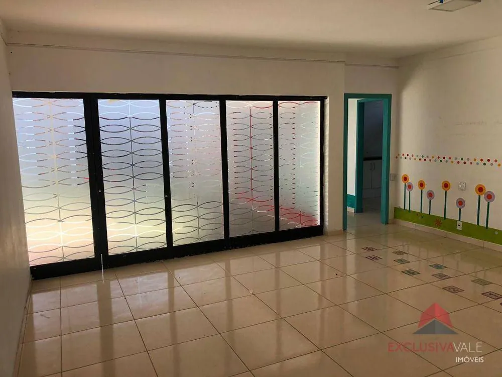 Casa, 7 quartos, 327 m² - Foto 1