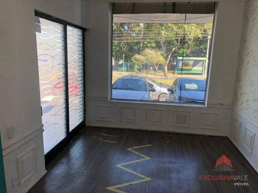 Casa, 7 quartos, 327 m² - Foto 2