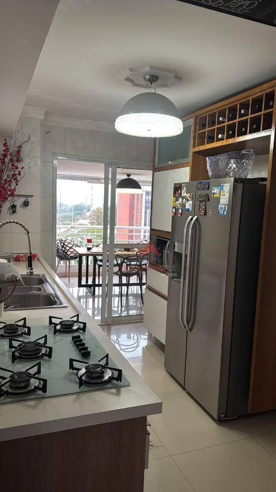 Apartamento, 3 quartos, 133 m² - Foto 1